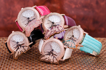 Часовник Prance Butterfly в Лилаво с Естествена кожа