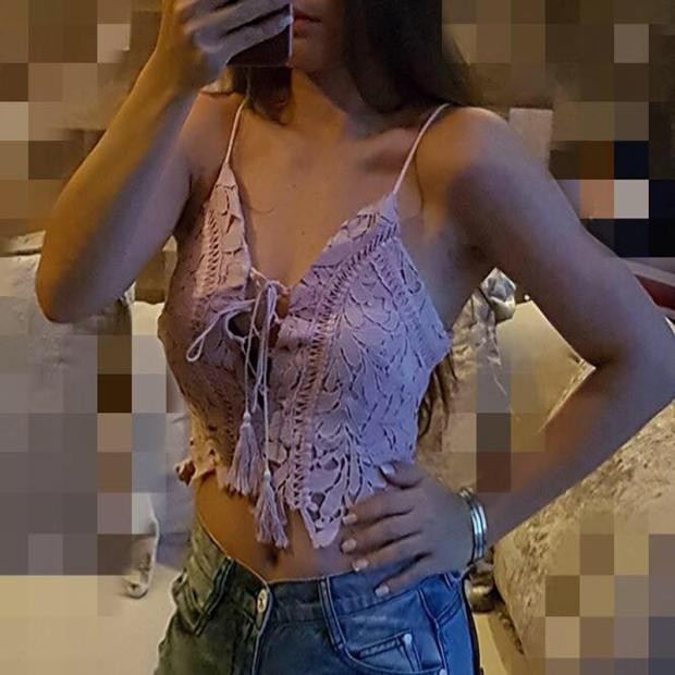 Naiste lühike lipsude ja peenikeste rihmadega pitstops