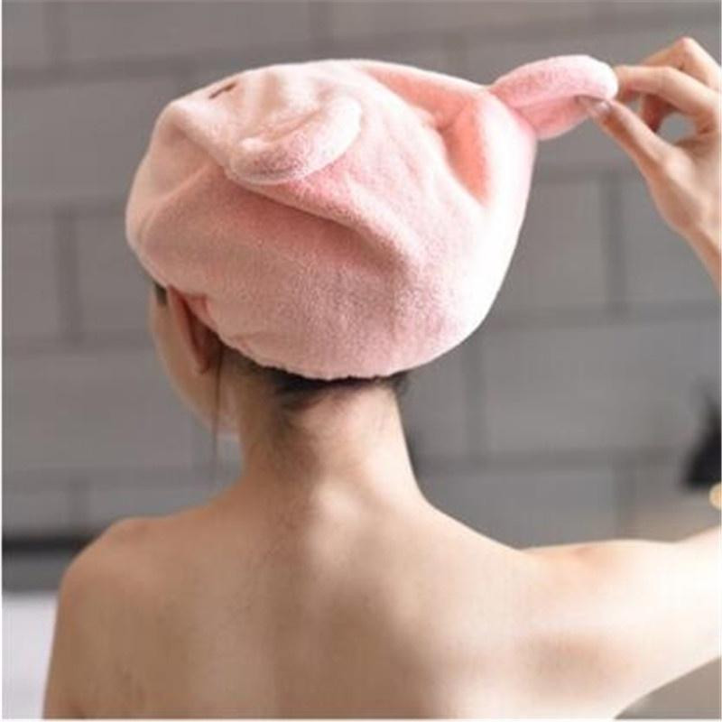 Mikrofiibrist müts pärast vanni juuste kiireks kuivatamiseks