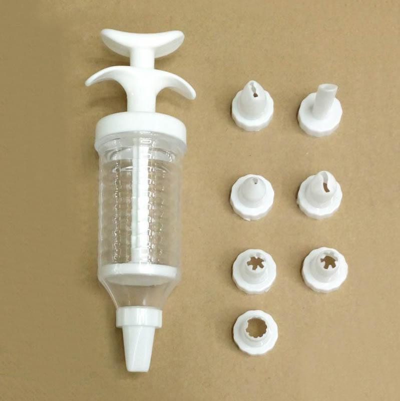 Fecskendő fecskendő 8 műanyag fúvókával