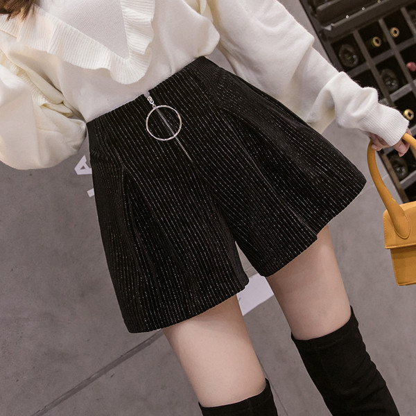 Moderne ženske kratke hlače od samta s visokim strukom i patentnim zatvaračem