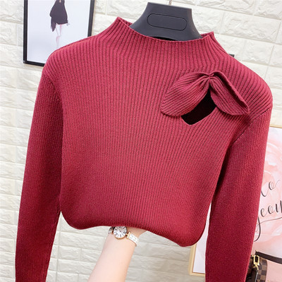 Új modell elasztikus női pulóver magas gallérral és szalaggal