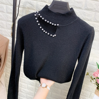 Κομψό γυναικείο πουλόβερ με πλέγμα και διακόσμηση πέρλες  στη λαιμόκοψη