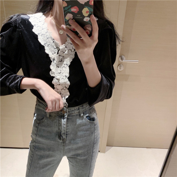 Modern női bársony blúz V-nyakkal és csipkével