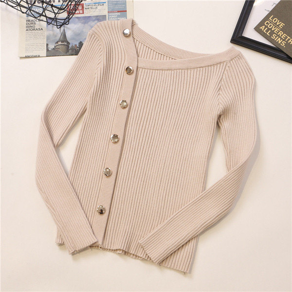 Alkalmi női blúz gombokkal és hosszú ujjú