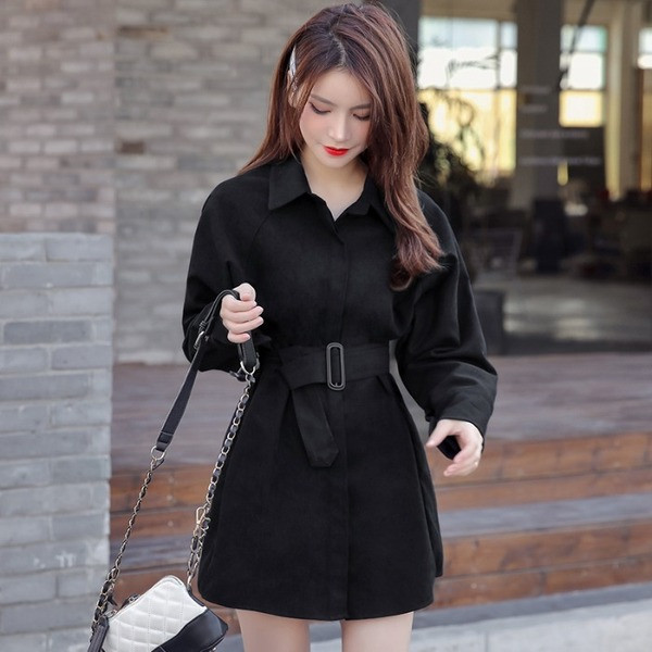 Női alkalmi hosszú ing övvel és gombokkal