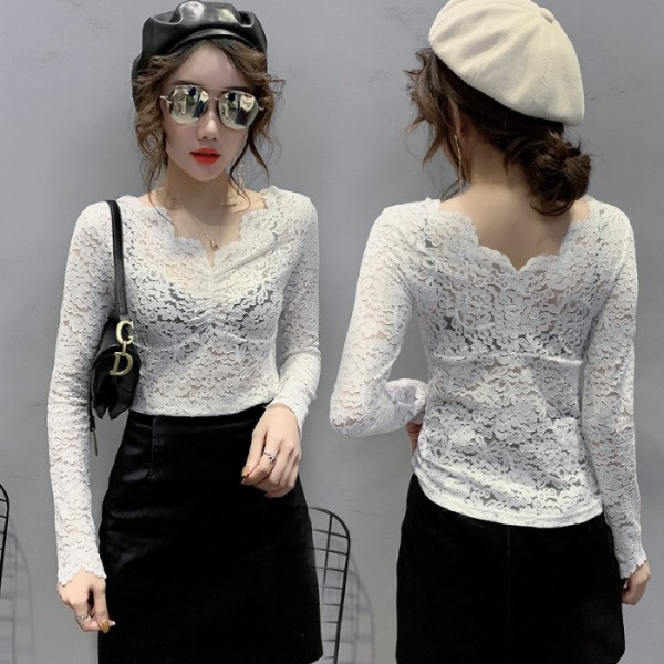 Ženska pripijena bluza s čipkom na V izrez