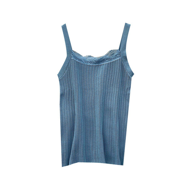 Lezser női felső szögletes nyakkivágással és csipkével