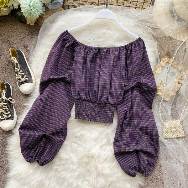 Modern női blúz kerek nyakkivágással és széles ujjakkal