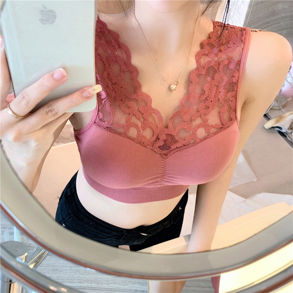 Modern csipke mellszobor béléssel