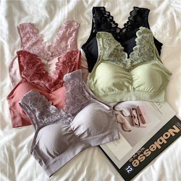 Modern csipke mellszobor béléssel