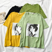 Női póló O-nyakkal és rátéttel