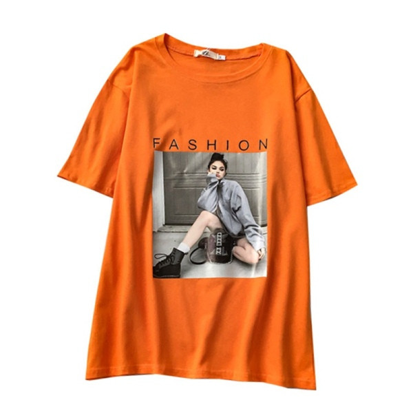 Alkalmi női póló, rátéttel és rövid ujjal