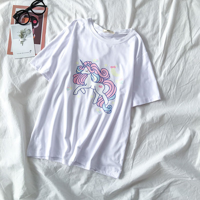 Καθημερινή γυναικεία μπλούζα με στρογγυλή λαιμόκοψη και εφαρμογή Unicorn