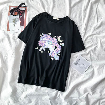 Καθημερινή γυναικεία μπλούζα με στρογγυλή λαιμόκοψη και εφαρμογή Unicorn