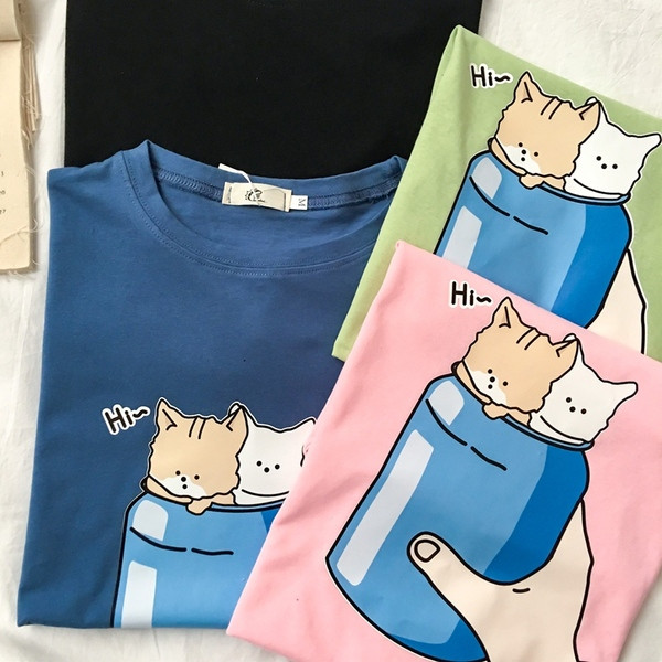 Női póló rátéttel és ovális nyakkivágással