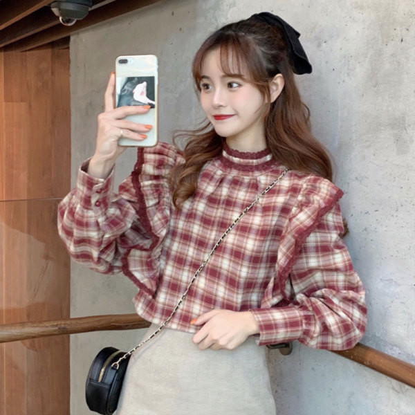 Női modern kockás blúz két színben, félmagas gallérral