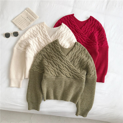 Γυναικείο μοντέρνο κοντό πουλόβερ σε τρία χρώματα