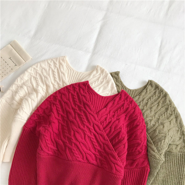 Modern női rövid pulóver három színben