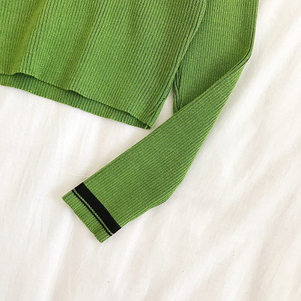 Naiste vabaaja pluus roheline, must ja valge pealdisega