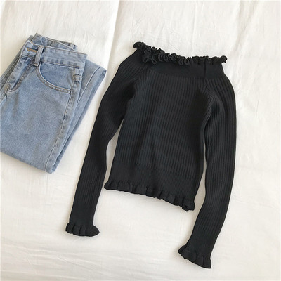 Μοντέρνα γυναικεία μπλούζα σε μαύρο κόκκινο και μπεζ χρώμα