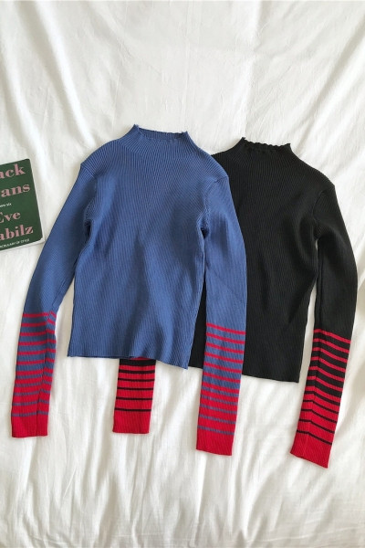 Sinise ja musta värvi vabaaja naiste pluus poolkõrge kraega