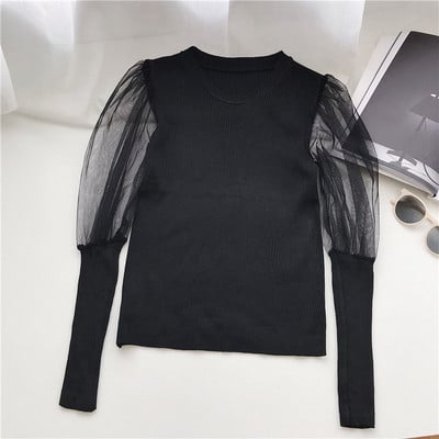 Stílusos női blúz barna, fekete és fehér színben, ovális nyakkivágással