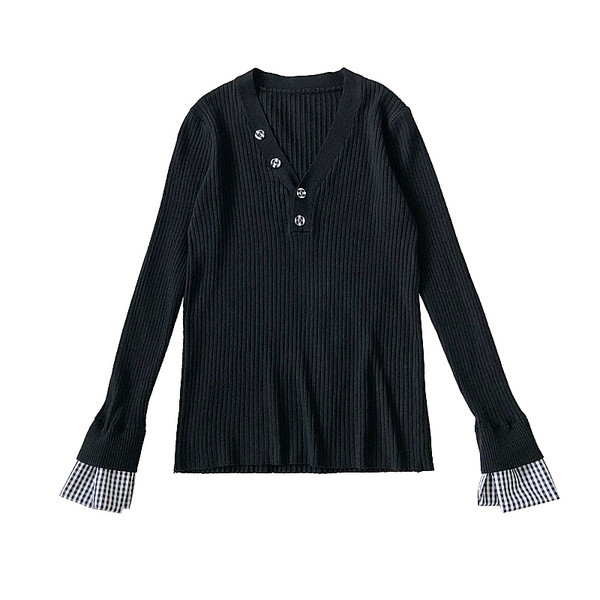 Naiste ajakohane neljas värvitoonis spits-kaelusega pluus