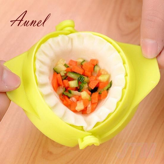 Jednostavan, praktičan, praktičan i kompaktan kuhinjski aparat pogodan za pripremu raznih jela