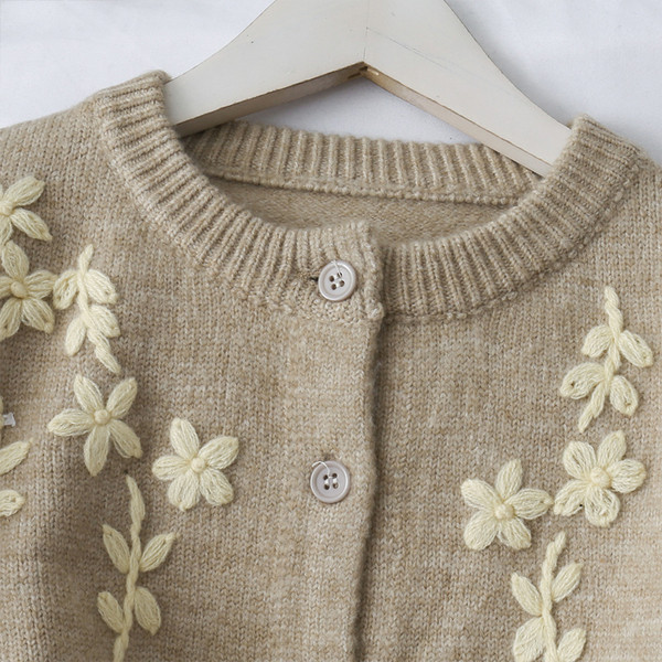 Lai lilltikandiga naiste kampsun