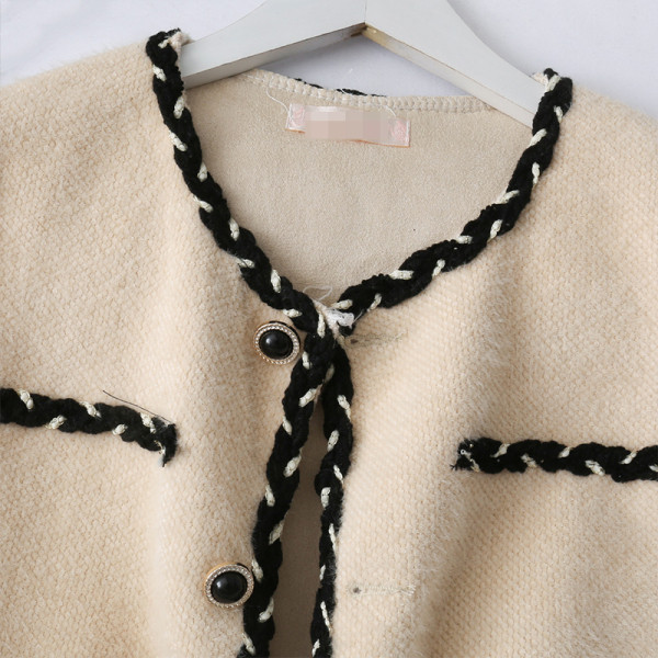 Retro naiste vest taskute ja nööpidega