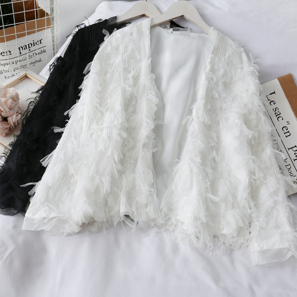 Moodne naiste vest tülli elementidega - ilma kinnituseta