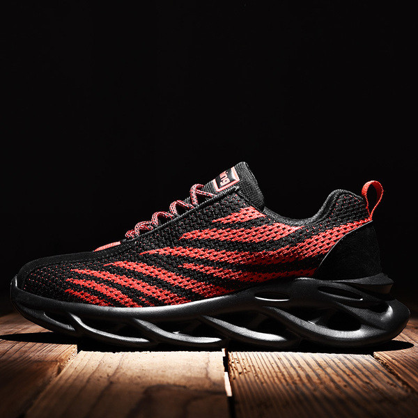 Moodsad õhukambri ja paeltega meeste tossud - suurus kuni 48