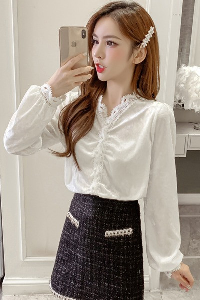 Sametine naiste särk V-kaelusega ja pitselementidega