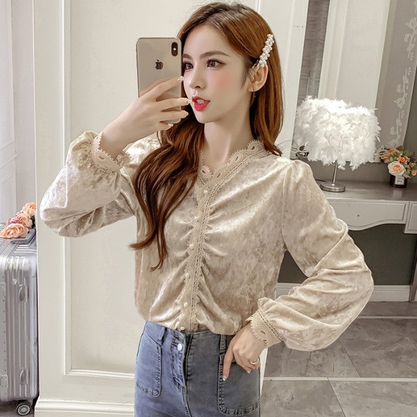 Sametine naiste särk V-kaelusega ja pitselementidega