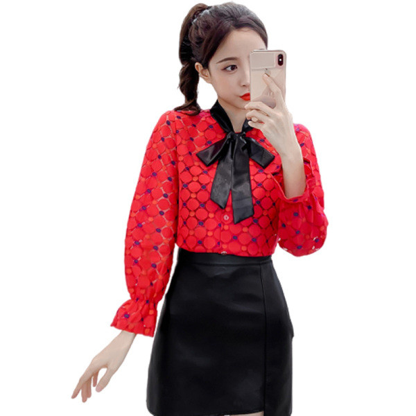 Elegantne naiste särk laiade varrukate ja paelaga kraega