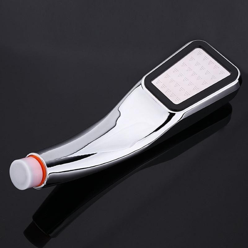 Vannitoa dušisegisti 30% vett säästev 300% rõhu tõus