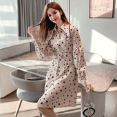 Kevadine naiste kleit puhvis varrukate ja vöörihmaga