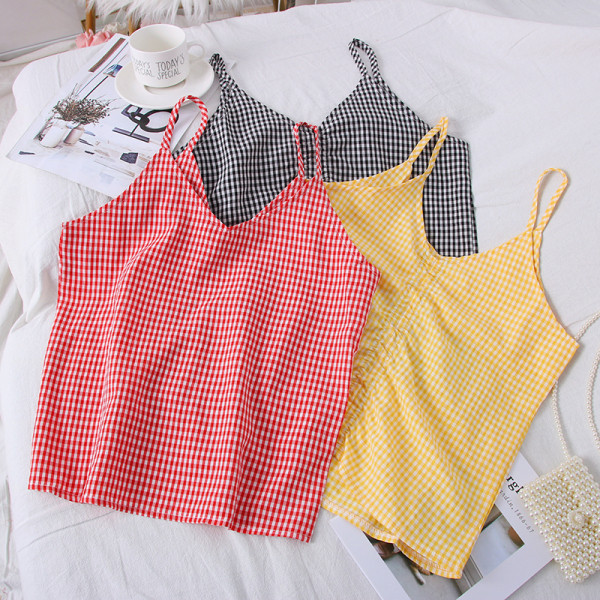 Peenikeste rihmadega ruuduline naiste topp