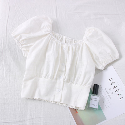 Μοντέρνα γυναικεία μπλούζα με κουμπιά, κοντό μανίκι και τετράγωνο ντεκολτέ