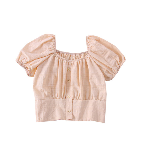 Μοντέρνα  γυναικεία μπλούζα με κουμπιά, κοντό μανίκι και τετράγωνο ντεκολτέ