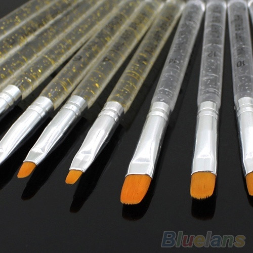 Set od sedam profesionalnih UV gel kistova različitih veličina