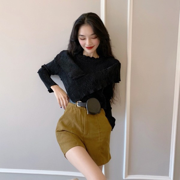 Modern női blúz kordbársonyból és fürtökből