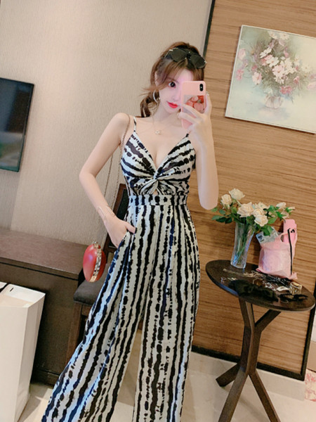 Uus mudel kevad - õhukeste rihmade ja sügava kaelusega suvine kombinesoon