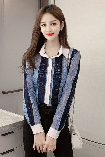 Kevadine naiste särk klassikalise krae ja nööpidega