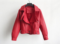 Moodne naiste lühike nööpide ja pikkade varrukatega nahktagi