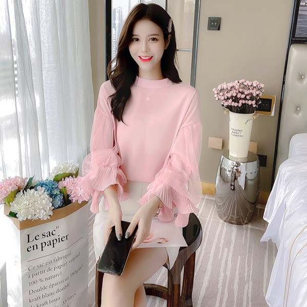 Γυναικεία μπλούζα σιφόν με χαμηλό γιακά και φαρδιά μανίκια