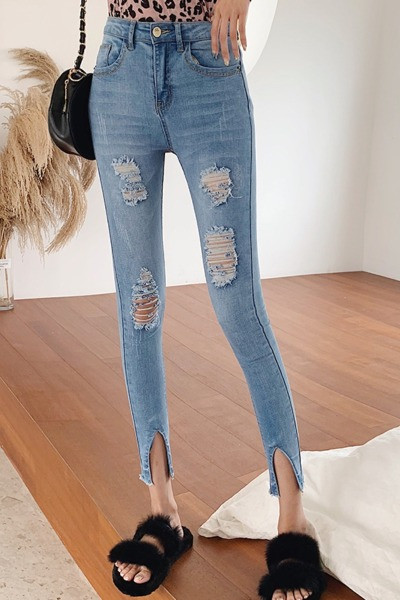 Modern női farmer Karcsú modell magas derékkal, szakadt motívumokkal