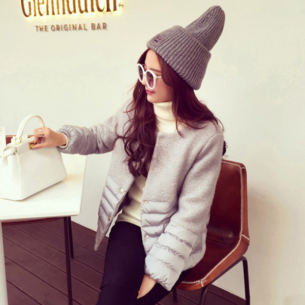 Moodne lühike taskute ja nööpidega kevadjope