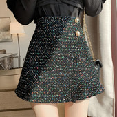 Lühike kõrge vöökoha ja nööpidega naiste seelik – pärlid